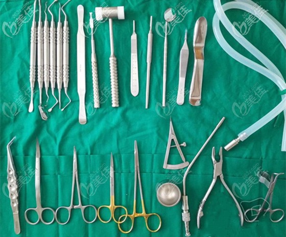 手术器械——包括种植牙,牙周手术,牙槽外科手术用器械,种植牙用和