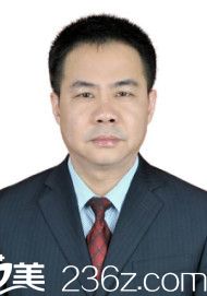 院长张绍斌 院长张绍斌