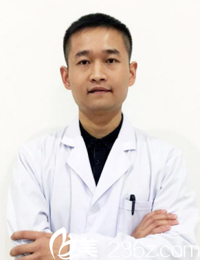 邓龙威 湛美整形医院主任 邓龙威 湛美整形医院主任