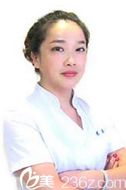 李娜 沈阳茗湲整形医院纹绣师.jpg