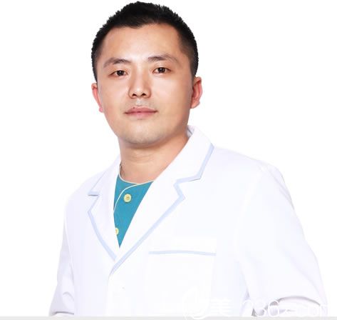 衢州芘丽芙徐小飞医生简介