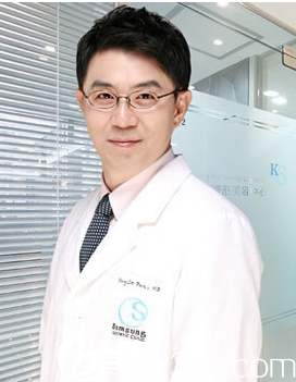 韩国江南三星整形外科 朴英进医生 韩国江南三星整形外科 朴英进医生
