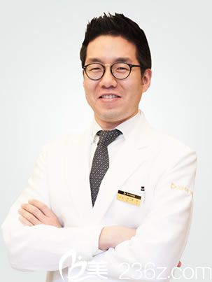 罗英民院长简介 罗英民院长简介