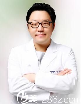 韩国VIEW必妩整形医院金泽钧 韩国VIEW必妩整形医院金泽钧