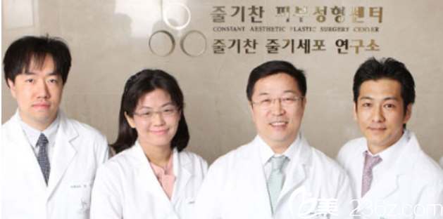 韩国O&YOUNG整形外科医生团队
