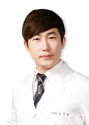 韩国O&YOUNG整形外科金院长