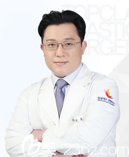 韩国TopClass整形外科医院全龙勋医生