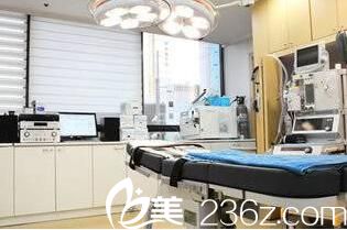 韩国Romian路美颜整形医院操作间 韩国Romian路美颜整形医院操作间