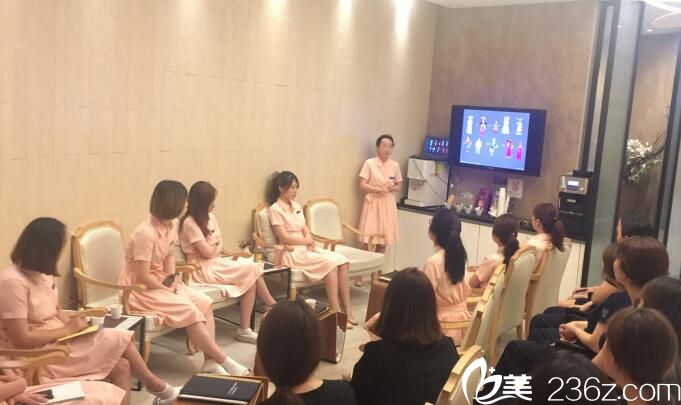 韩国SHE’S整形外科医院培训活动 韩国SHE’S整形外科医院培训活动