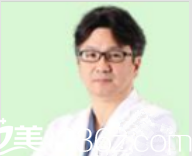 韩国olive整形外科医院潘院长