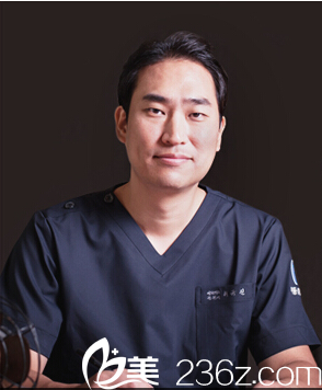 韩国如愿整容外科崔圭镇院长