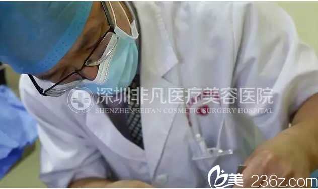 杨伟杰主任为我拆线