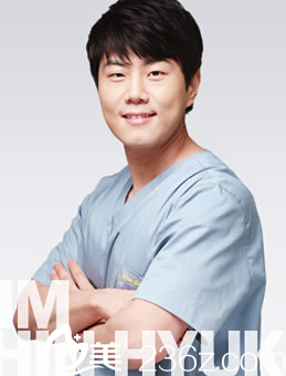 韩国丽妍K整形医院金新赫 整形医生 韩国丽妍K整形医院金新赫 整形医生