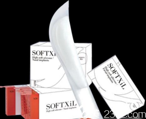 在清潭优整形外科做鼻子,医院主要采用的是Softxil假体 在清潭优整形外科做鼻子,医院主要采用的是Softxil假体