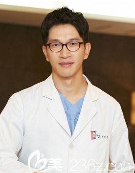 韩国omega整形外科医院代表院长赵正男 韩国omega整形外科医院代表院长赵正男