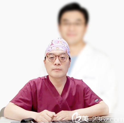 韩国JELIM整形外科朴泰赫院长