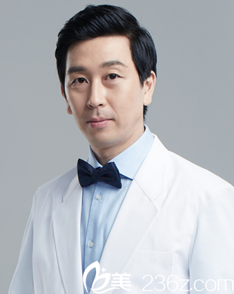 韩国JAYJUN整形医院代表院长朴炯埈
