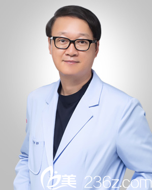 韩国s丽得姿整形美容医院代表院长卞振锡 韩国s丽得姿整形美容医院代表院长卞振锡