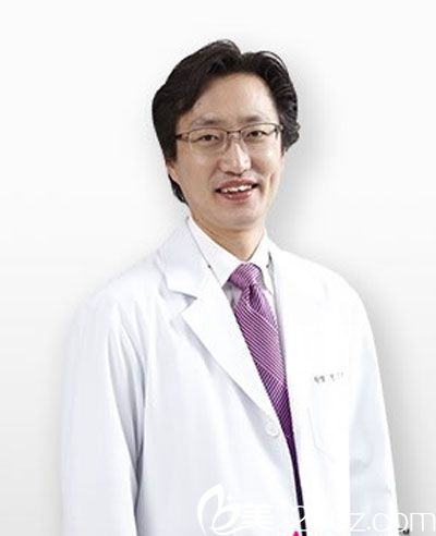 韩国必当归整形医院整形医生朴镇赫