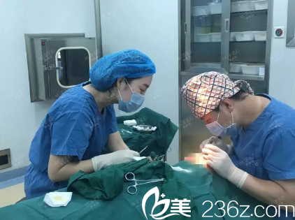 <!--<i data=20240703-sp></i>-->做手术中 <!--<i data=20240703-sp></i>-->做手术中