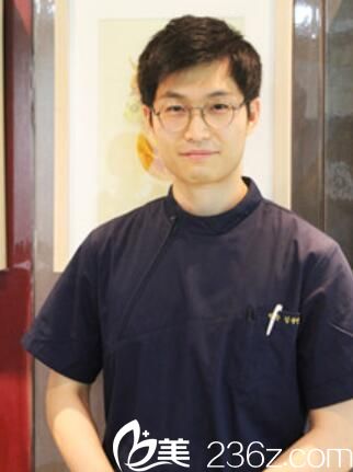 韩国丽颖整形外科金光晏 韩国丽颖整形外科金光晏