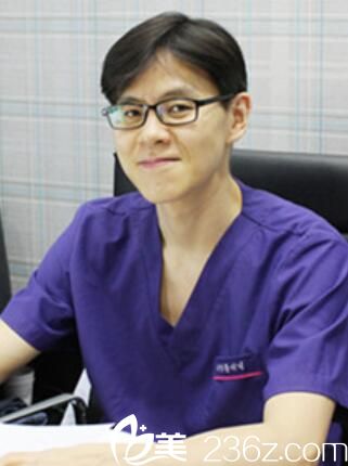 韩国丽颖整形外科李俊宇 韩国丽颖整形外科李俊宇