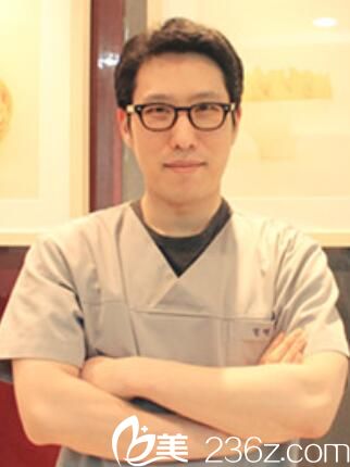 韩国丽颖整形外科金光晏 韩国丽颖整形外科金光晏