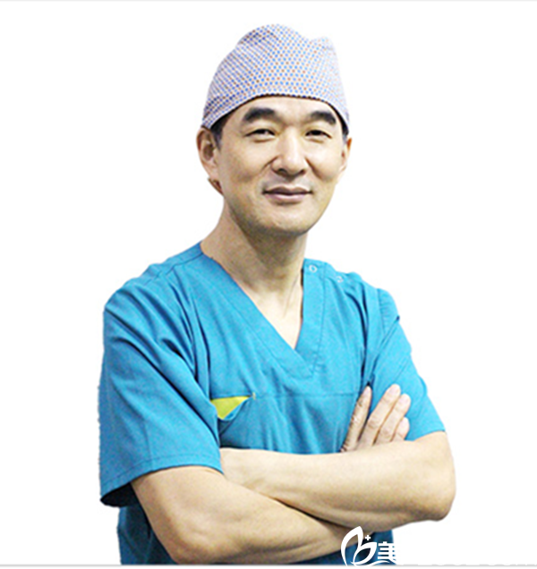 韩国狎鸥亭TOPLINE整形医院代表院长卞相国 韩国狎鸥亭TOPLINE整形医院代表院长卞相国