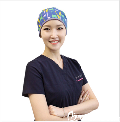 韩国狎鸥亭TOPLINE整形医院院长金惠润 韩国狎鸥亭TOPLINE整形医院院长金惠润