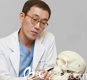 世丽整形外科院长柳在亿