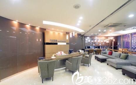 韩国abc整形外科医院门牌