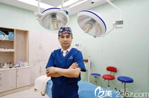 美容整形医院合作副主任医师史希杰