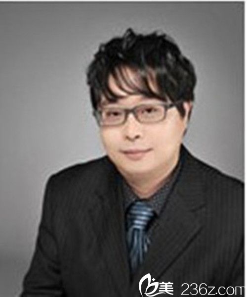 韩国兰玫整形皮肤医院整形外科医生徐云泳