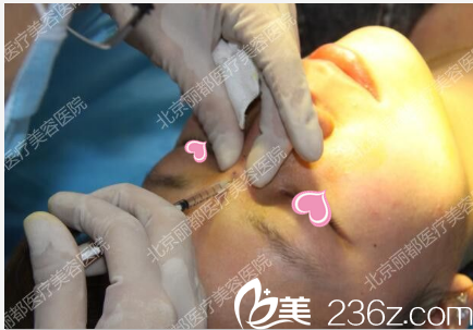 当天注射时候的照片