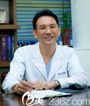 韩国BAO整形医院裴敬太