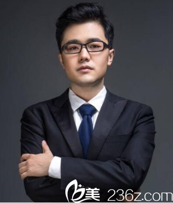 成都艺星医疗美容医院方鼎堃 成都艺星医疗美容医院方鼎堃