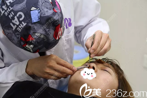 术后第7天拆线 术后第7天拆线