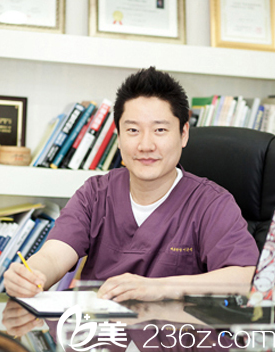 韩国Stanley皮肤科代表医生