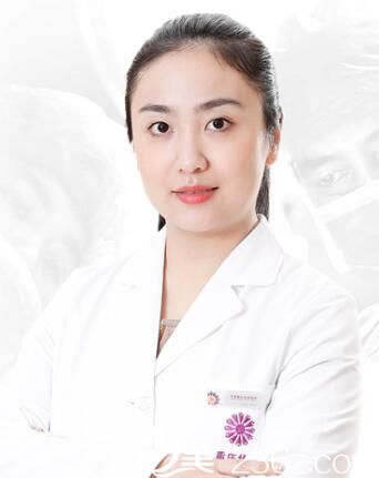 重庆华美整形美容医院李瑞琦