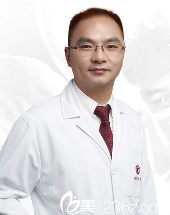 重庆华美整形美容医院陈善友