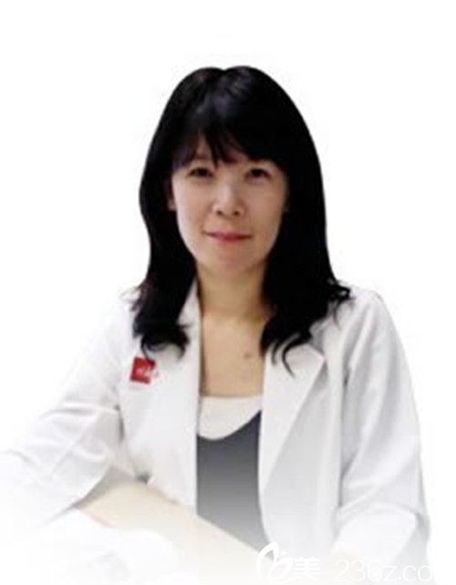 韩国优容整形外科皮肤科院长金静惠