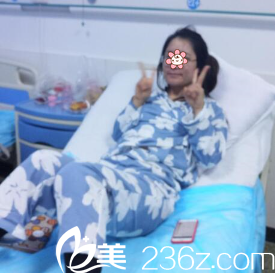 赵敬国主任给我手术当天 赵敬国主任给我手术当天