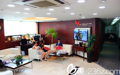 韩国安成烈整形外科&皮肤<!--<i data=20240703-sp></i>-->厅