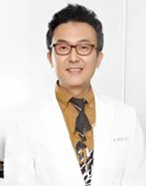 韩国雅佳整形医院院长金荣洙