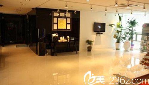 韩国伍人整形外科 韩国伍人整形外科