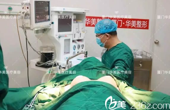 曼托傲诺拉假体隆胸术后即刻效果