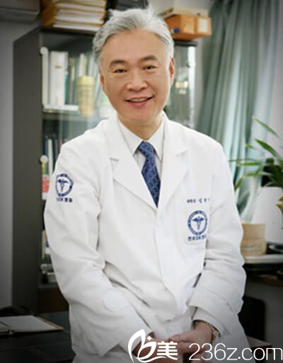 韩国延世SK整形医院院长沈荣基 韩国延世SK整形医院院长沈荣基