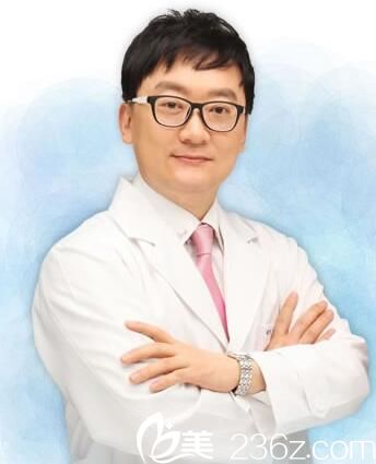 韩国丽丝整形外科院长金均泰 韩国丽丝整形外科院长金均泰