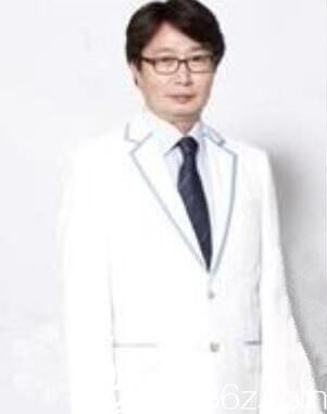 韩国ROSE整形外科医院李祐诚