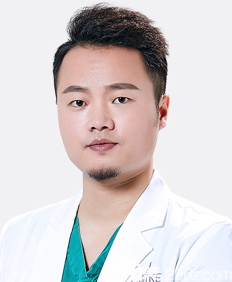 贵阳华美整形医院龙鹏辉医生 贵阳华美整形医院龙鹏辉医生